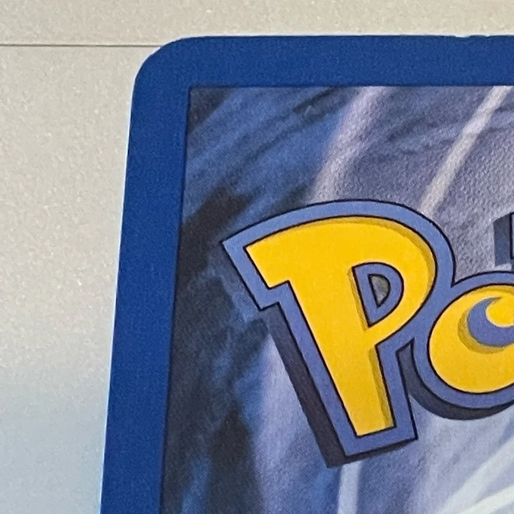 Pokémon Base Set 2: Rare Pidgeotto + purple Psychic Energy card